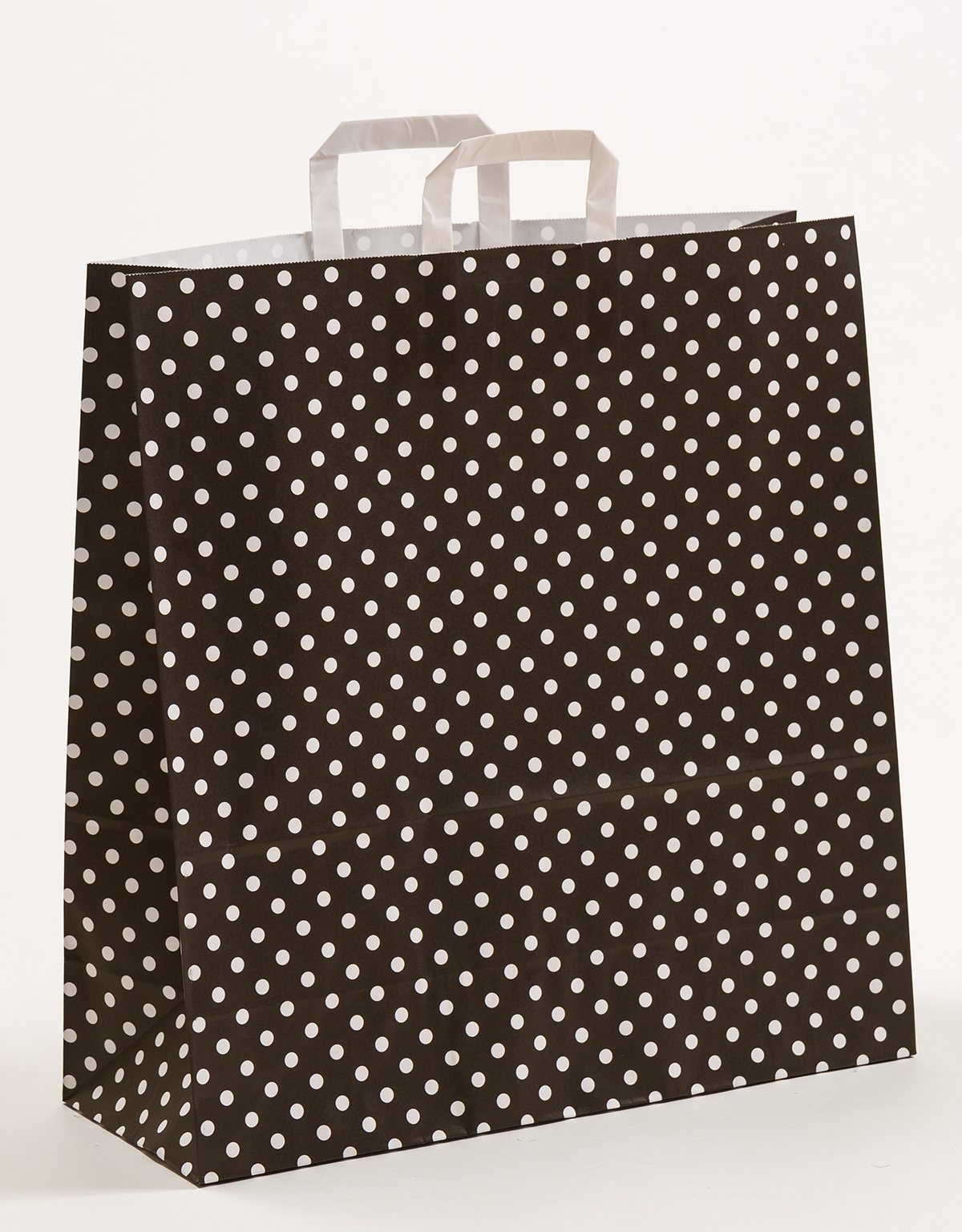 Produktbild Papiertragetaschen mit Flachhenkel schwarz mit Punkten in der Größe 45 x 17 x 47 cm