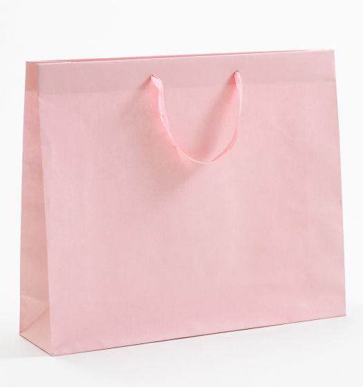 Produktbild Papiertragetaschen Royal mit Stoffbändern rosa in der Größe 54 x 14 x 44,5 + 6 cm