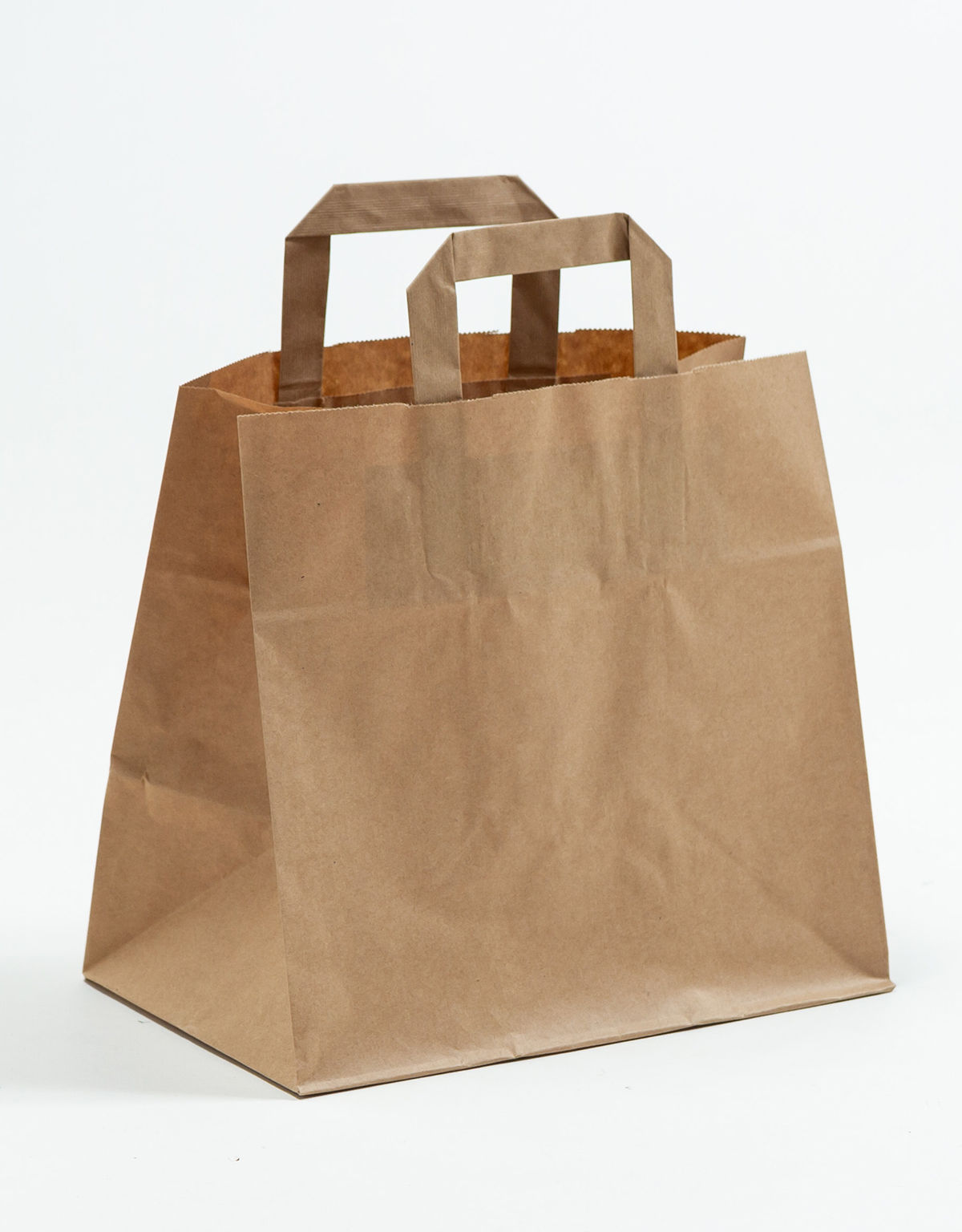 Produktbild Papiertragetaschen mit Flachhenkel Gastro braun in der Größe 26 x 17 x 25 cm