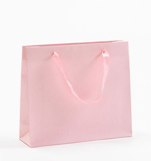 Produktbild Papiertragetaschen Royal mit Stoffbändern rosa in der Größe 32 x 10 x 27,5 + 5 cm