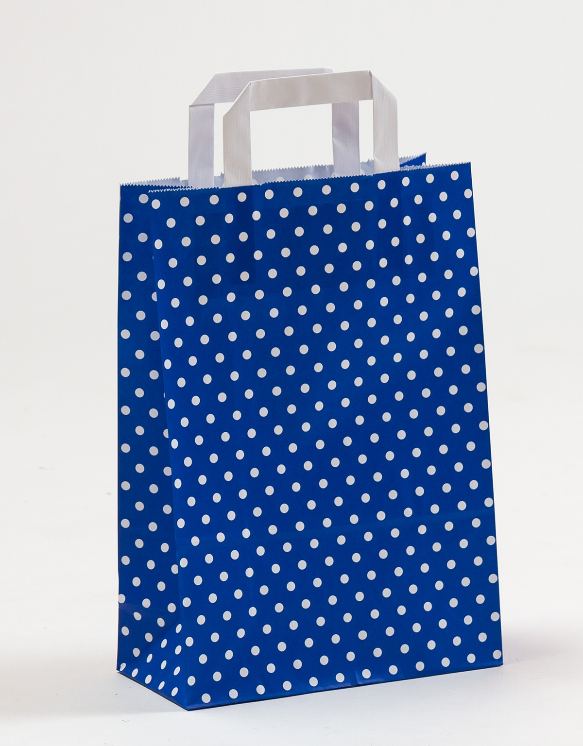 Produktbild Papiertragetaschen mit Flachhenkel blau mit Punkten in der Größe 22 x 10 x 31 cm