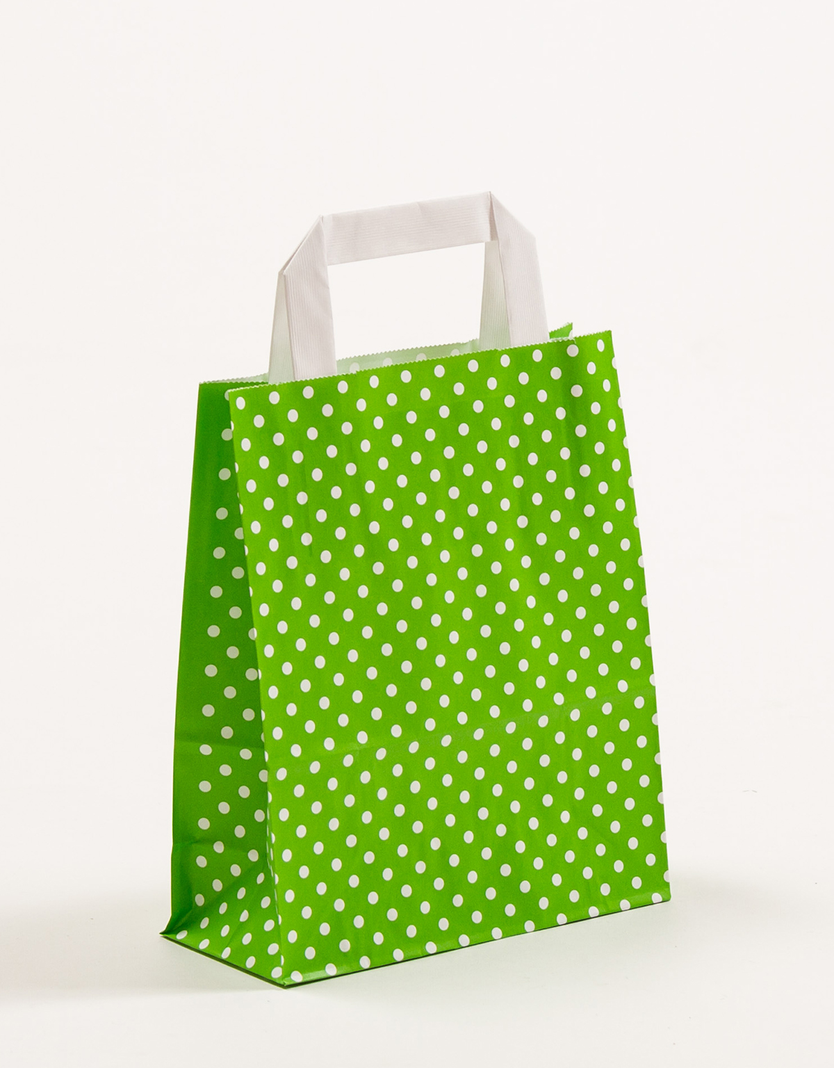 Produktbild Papiertragetaschen mit Flachhenkel grün mit Punkten in der Größe 18 x 8 x 22 cm